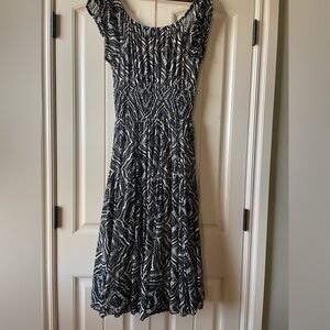 Chelsea & Theodore long midi bohemian dress. Should sleeves, keyhole front.